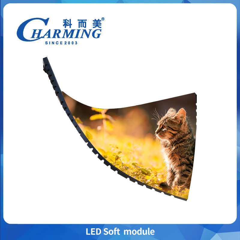 LED نرم ماژول صفحه نمایش LED نرخ تجدید بالا ضد محیط نور نمایش قابل تنظیم انعطاف پذیر